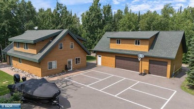 /international/us/140-patriots-way-hoyt-lakes-mn-110104965733/