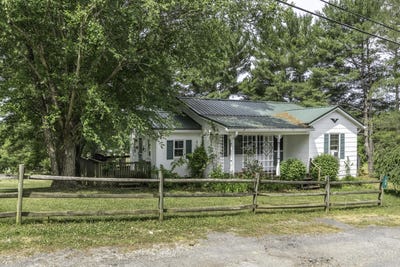 /international/us/22-conifer-ln-lexington-va-110108985265/