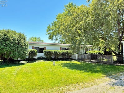 /international/us/8400-w-state-route-18-fostoria-oh-110108716267/