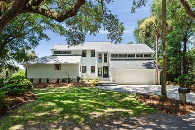 /international/us/16-edgewater-alley-isle-of-palms-sc-110100683804/