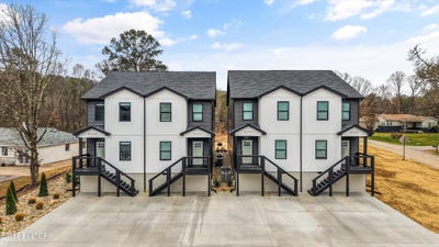 /international/us/8306-lobelia-lane-knoxville-tn-110107832623/