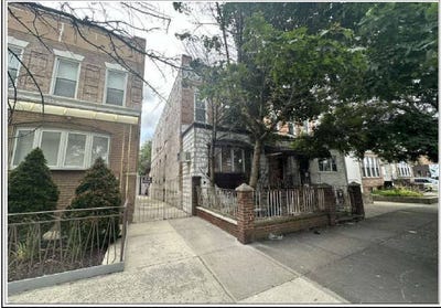 /international/us/6146-eliot-avenue-middle-village-ny-110101314374/?lang=de