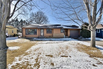 /international/us/718-stearns-avenue-paynesville-mn-110106030323/