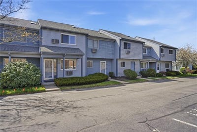 /international/us/511-child-street-warren-ri-110108168911/