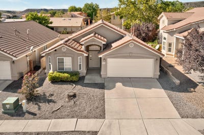 /international/us/9215-drolet-drive-nw-albuquerque-nm-110120627684/