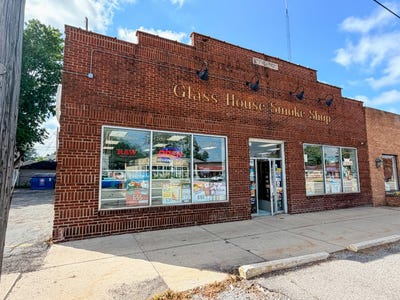 /international/us/206-lincolnway-la-porte-in-110109139800/
