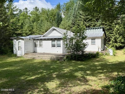 /international/us/35-loch-muller-road-olmstedville-ny-110109890914/
