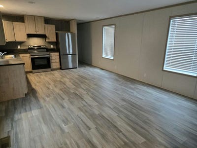 /international/us/4201-clark-lane-columbia-mo-110103691461/