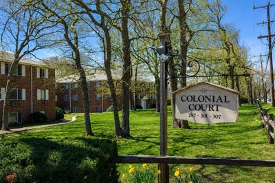 /international/us/307-w-main-street-hyannis-ma-110108414407/