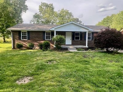/international/us/3018-creek-trace-madisonville-ky-110107992113/