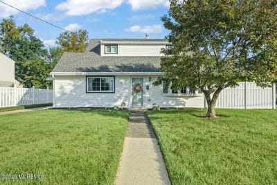 /international/us/9-nimitz-place-sayreville-nj-110120119082/