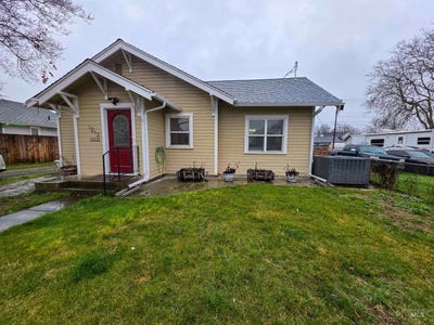 /international/us/1212-7th-street-clarkston-wa-110106367556/