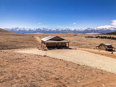 /international/us/31-bess-st-westcliffe-co-110107829720/