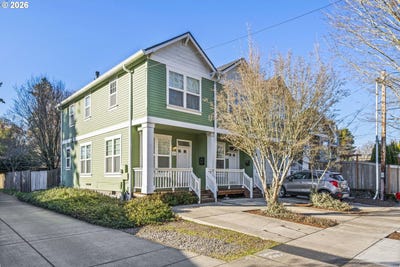 /international/us/129-se-8th-ave-hillsboro-or-110107987357/