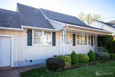 /international/us/226-s-5th-avenue-manville-nj-110107820704/