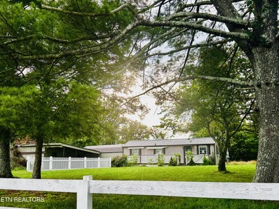 /international/us/4516-nashville-hwy-deer-lodge-tn-110100527065/