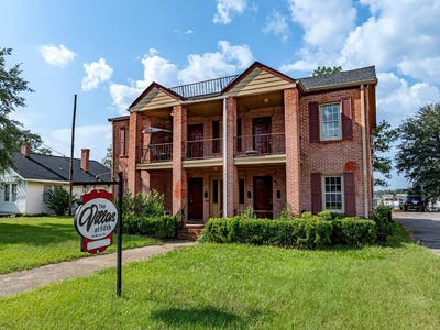 /international/us/515-se-5th-avenue-moultrie-ga-110107280034/