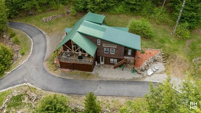 /international/us/145-twin-brooks-drive-elizabethtown-ny-110108170671/