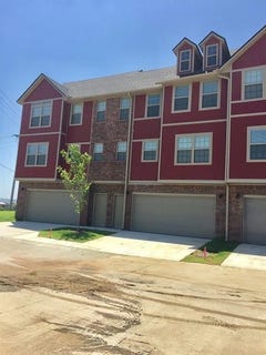 /international/us/2765-w-cottonwillow-way-fayetteville-ar-110107655720/