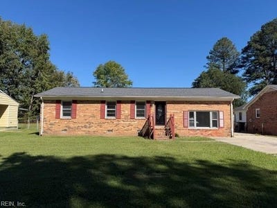 /international/us/325-harrison-street-franklin-va-110120419596/