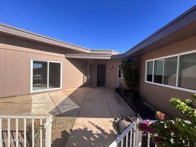 /international/us/10838-w-thunderbird-boulevard-sun-city-az-110106231386/