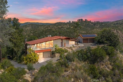 /international/us/39435-de-luz-rd-fallbrook-ca-110107853398/