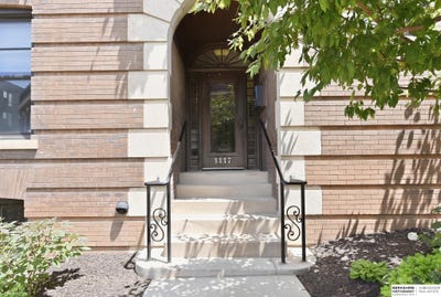 /international/us/1117-s-10-street-omaha-ne-110109028348/