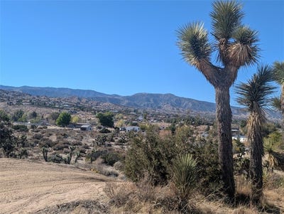 /international/us/0-malpaso-road-phelan-ca-110103318449/