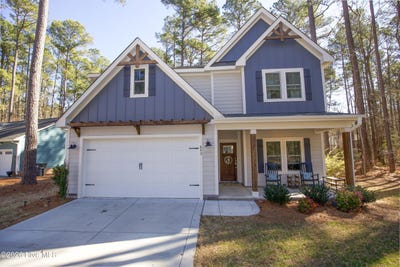 /international/us/643-lilac-lane-vass-nc-110107417491/