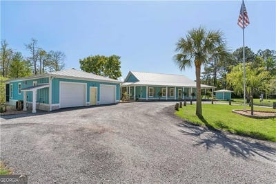 /international/us/6370-dover-bluff-road-waverly-ga-110108478707/