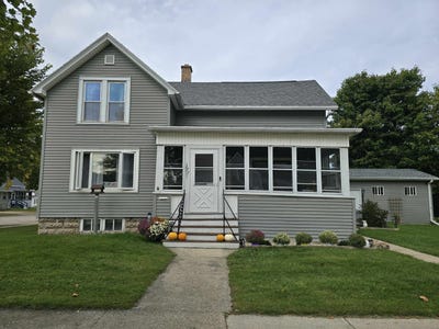 /international/us/377-thomas-street-fond-du-lac-wi-110120028159/