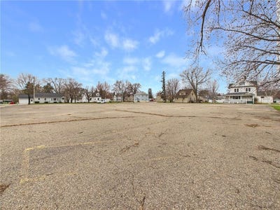 /international/us/tbd-third-street-se-melrose-mn-110107841004/
