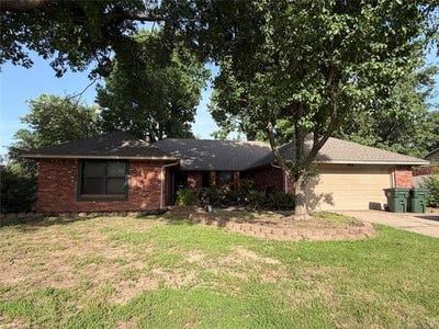 /international/us/2816-suroya-street-muskogee-ok-110119360256/