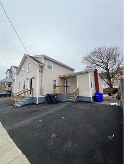 /international/us/36-berlin-street-providence-ri-110107958406/