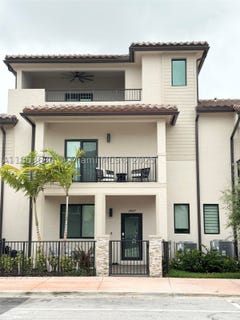 /international/us/4867-nw-84th-ave-doral-fl-110101821079/