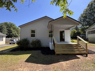 /international/us/14-culbreth-street-inman-sc-110108078681/