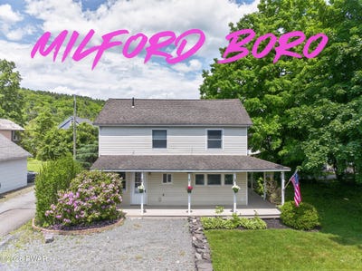 /international/us/107-elderberry-alley-milford-pa-110108582408/