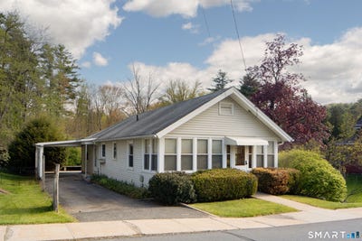 /international/us/22-pease-street-north-canaan-ct-110107923460/