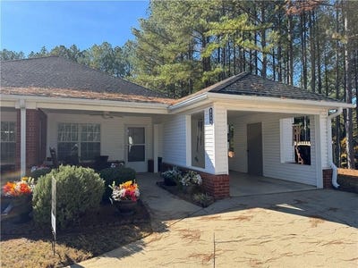 /international/us/150-old-mill-road-cartersville-ga-110107780113/