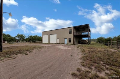 /international/us/909-loma-blanca-lane-rio-grande-city-tx-110097831342/
