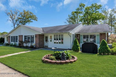 /international/us/601b-lake-point-drive-lakewood-nj-110108033331/