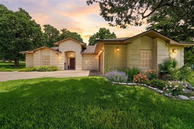 /international/us/410-pinehurst-dr-new-ulm-tx-110108660876/