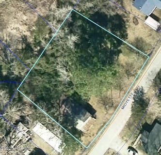 /international/us/905-midyette-street-oriental-nc-110103296158/