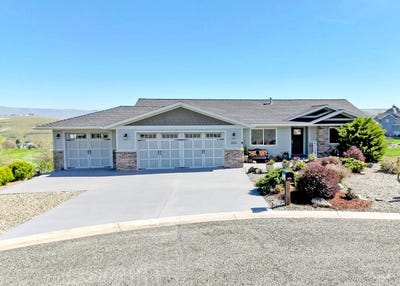 /international/us/2016-pleasant-view-court-clarkston-wa-110107227171/