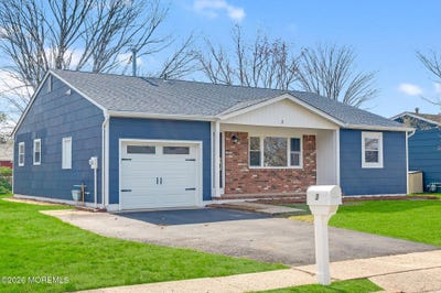 /international/us/3-pembroke-lane-toms-river-nj-110107035028/