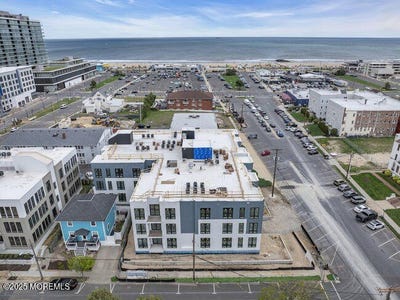 /international/us/215-2nd-avenue-asbury-park-nj-110099080912/