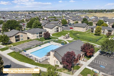 /international/us/11187-w-brassy-cove-loop-nampa-id-110109902870/