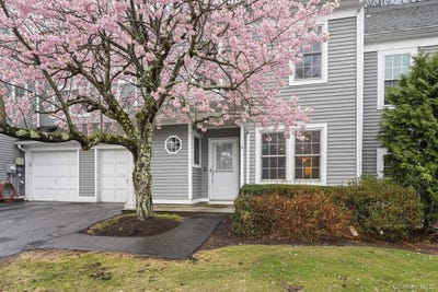 /international/us/21-croton-lake-road-katonah-ny-110106812194/