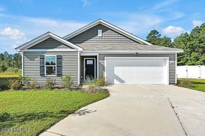 /international/us/109-cambridge-drive-tabor-city-nc-110110326270/