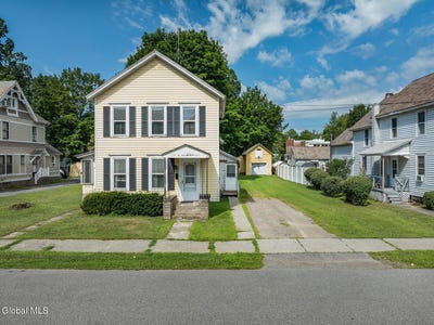 /international/us/17-corliss-avenue-greenwich-ny-110119315506/